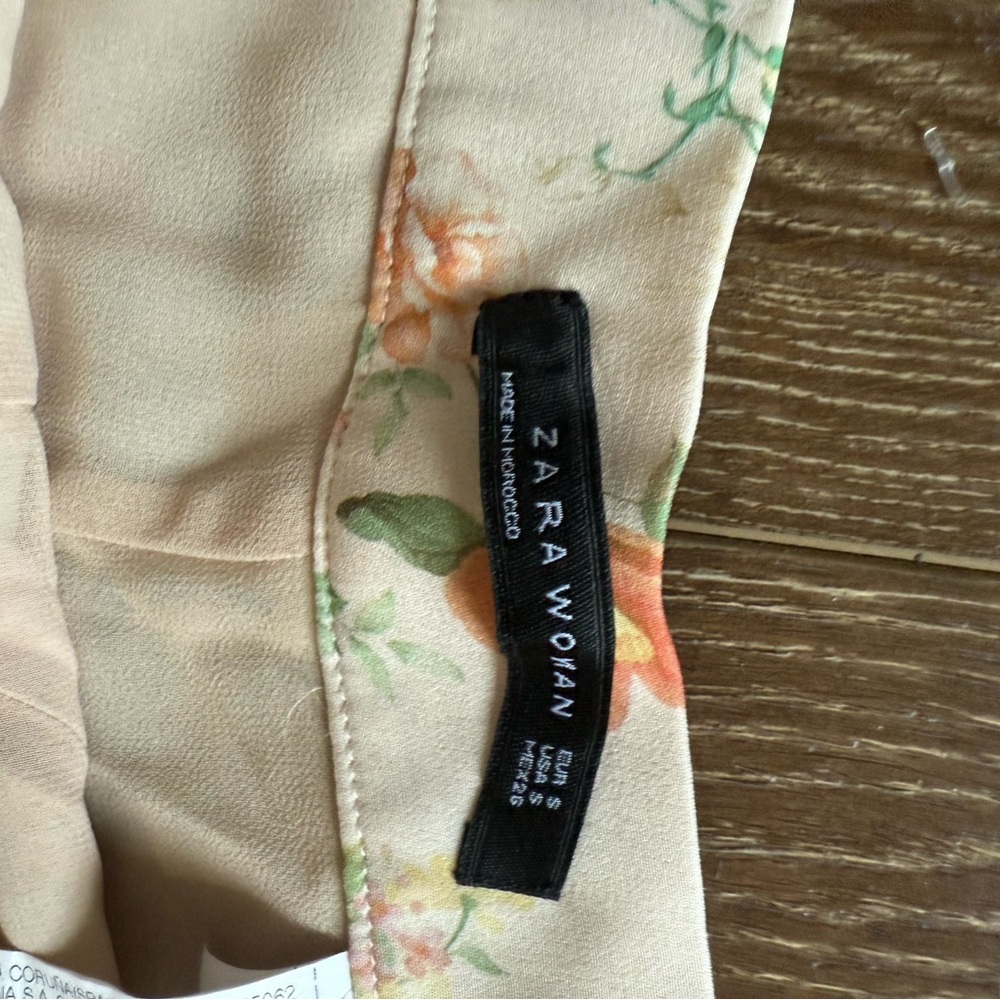 Zara New Woman Floral Trousers With Frills - Picture 5 of 6